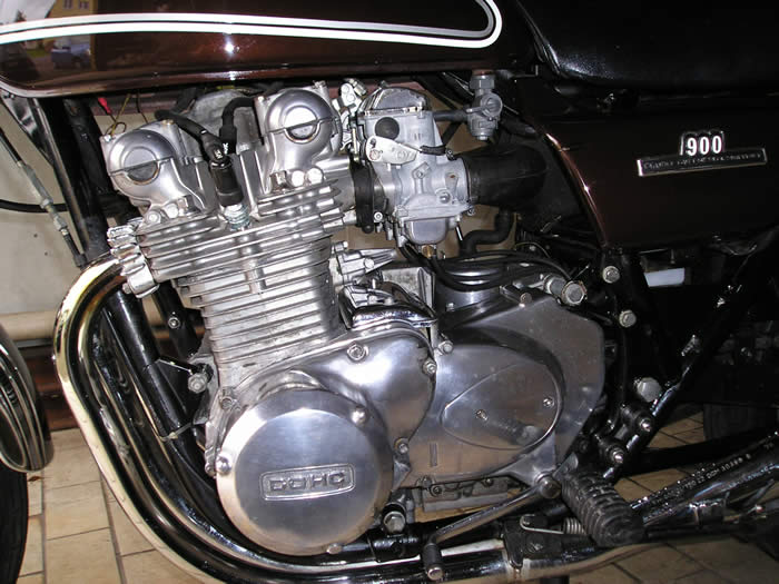 Motor A4 silber